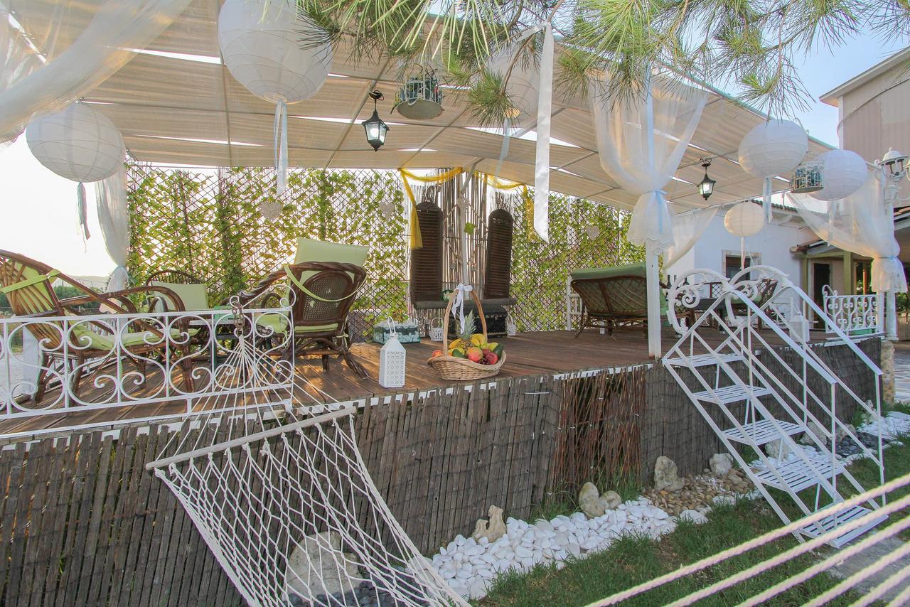 Kouros Resort Kalamaki  Bagian luar foto