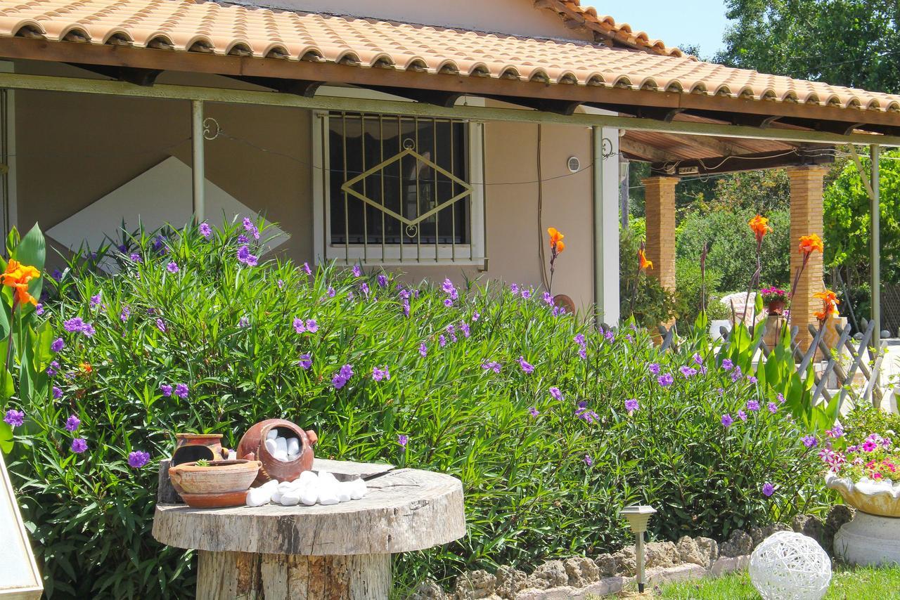 Kouros Resort Kalamaki  Bagian luar foto